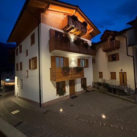 Casa Dei Tabachi Apartment Molveno Exterior photo