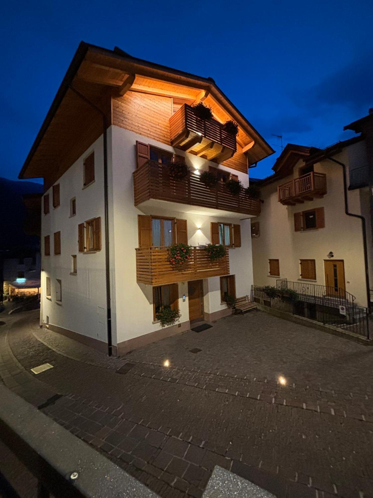 Casa Dei Tabachi Apartment Molveno Exterior photo